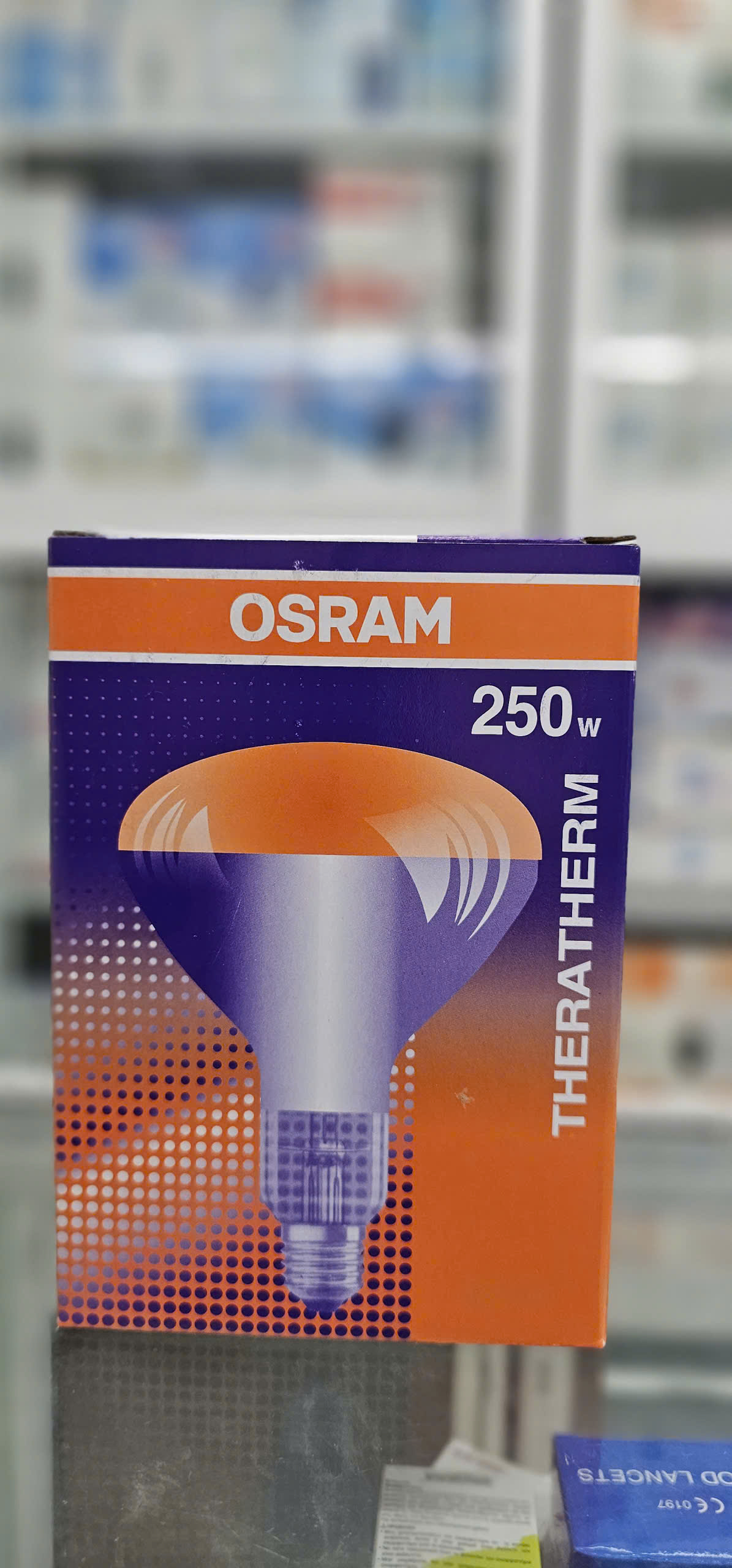 z7298910401088_2d6fa62be61e7c7bf5fe5410a1e97d7f